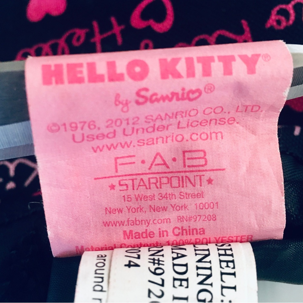 Hello Kitty Mini Backpack - Picture 9 of 13